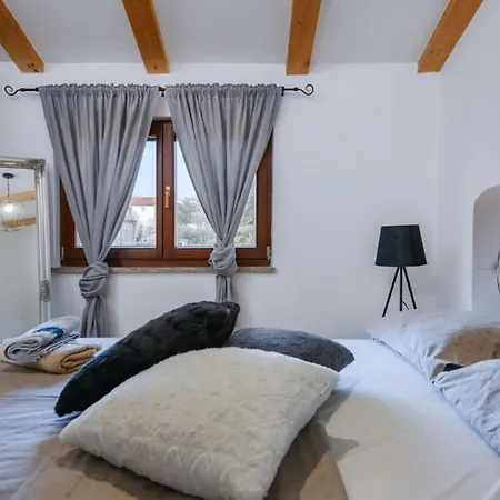 Apartman D&s Apartment *